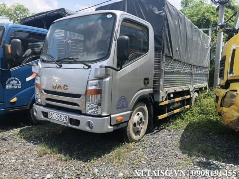 Xe tải Jac 3T5 cũ dòng cao cấp đời 2016 thùng 4m3