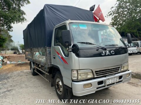 Xe tải Jac 3t4 cũ đời 2014 đăng ký 2016 thắng hơi thùng 5m2