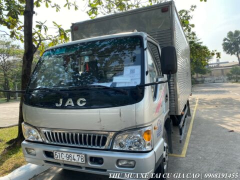 Xe tải Jac 5 tấn cũ đời 2017 máy lớn thắng hơi xe cực đẹp