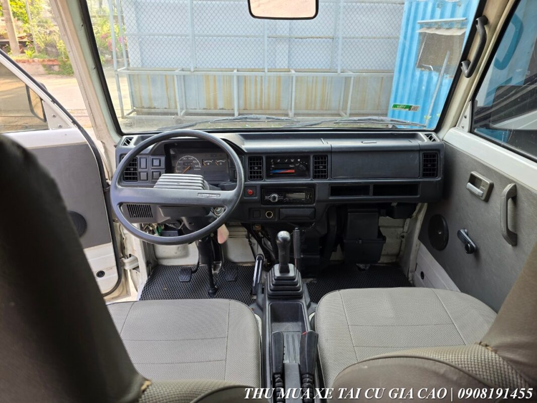 Xe tải Suzuki Van cũ đời 2016 tải trọng 580kg