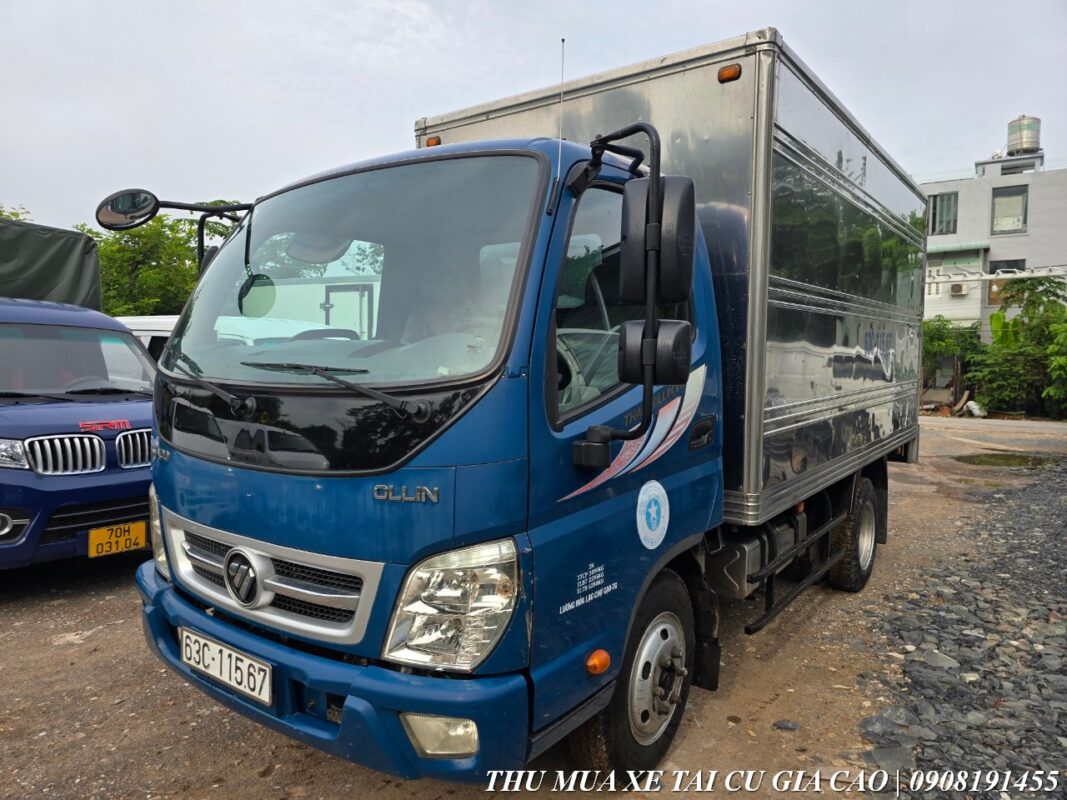 Xe tải Thaco Ollin 3t5 cũ thùng kín 3m7 Thaco Ollin 350 cũ xe đẹp
