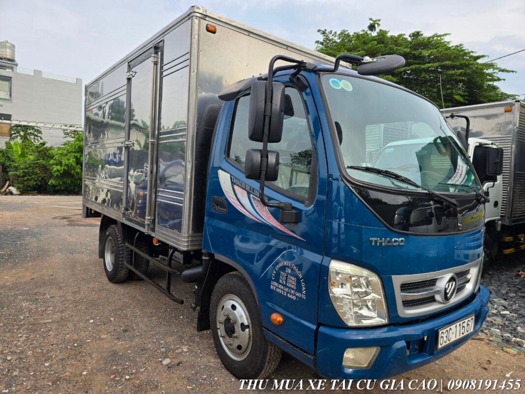 Xe tải Thaco Ollin 3t5 cũ thùng kín 3m7 Thaco Ollin 350 cũ xe đẹp