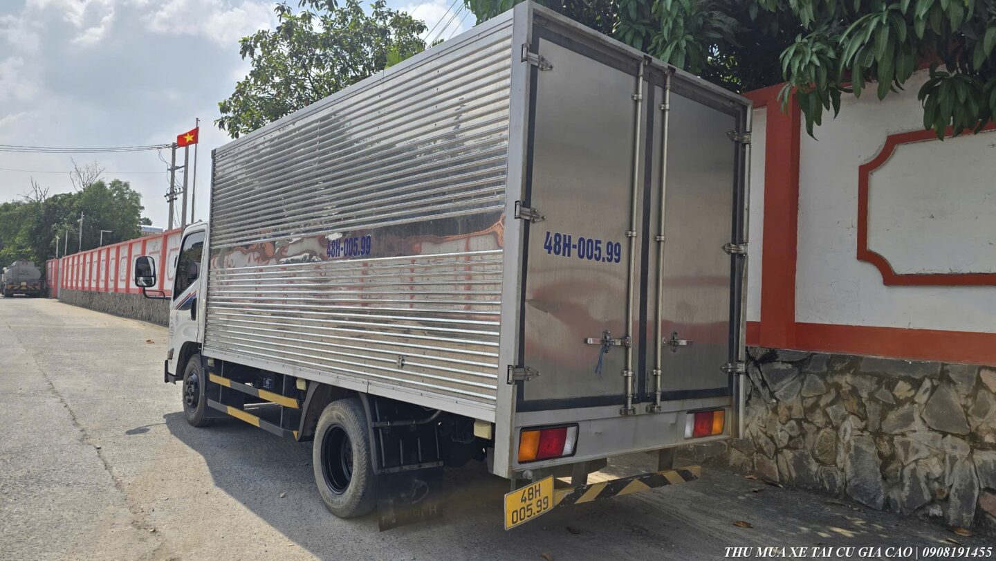 Xe tải Đô Thành cũ IZ65 3t5 đời 2021 thùng kín 4m3 - Hình ảnh 10