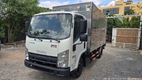Isuzu QKR210 1t9 lướt đời 2023 không lỗi nhỏ
